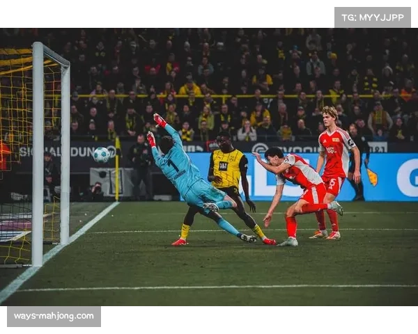 欧冠赛场高位逼抢成主流，前场断球快速转换制造杀机